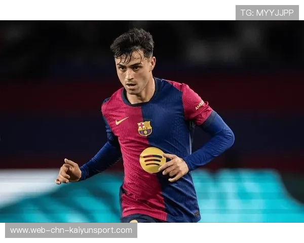 佩德里穿透直塞铺开巴萨攻势