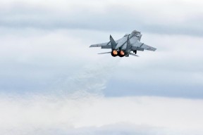 开云体育app在线-篮球教学视频课程进入义务教育课堂助力体育素质教育，篮球精品课程视频