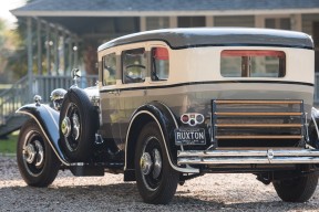 开云在线登入-体育明星公益活动引发热潮，体育明星公关案例