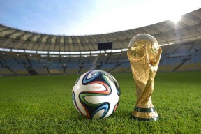 开云体育app下载-国家队防守端协防体系为何频繁出错，防守最强的国家队