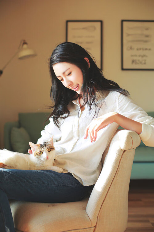 冠军争夺关键战役回放热搜,经典镜头被高频播放,冠军争夺赛小游戏